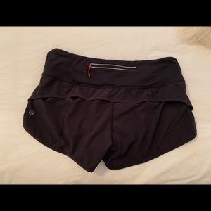 Black Lululemon Speed Up Short